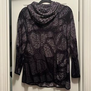 Nic + Zoe sweater